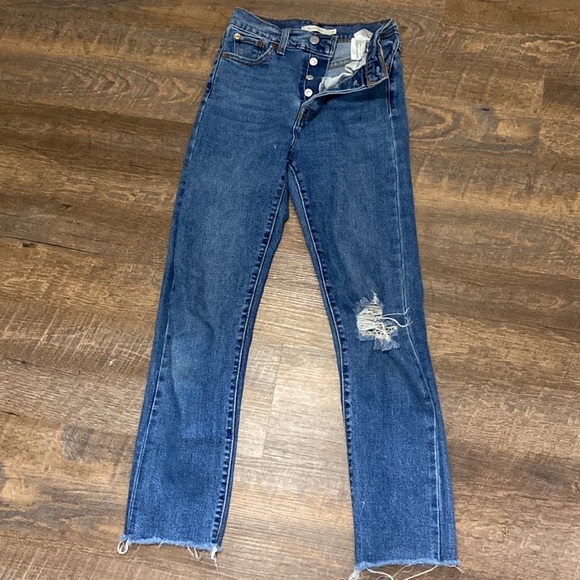 Levi’s Premium Wedgie Straight Button Fly Straight Leg High Waisted - Picture 4 of 8